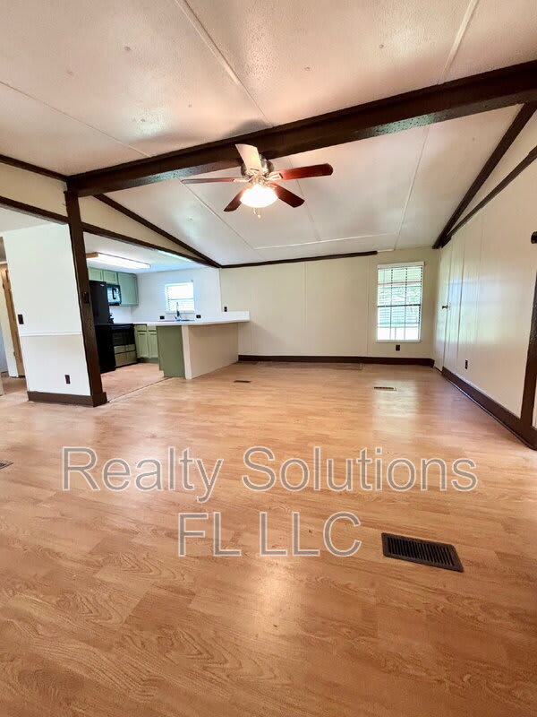 15518 Lake Apopka Road – photo 2