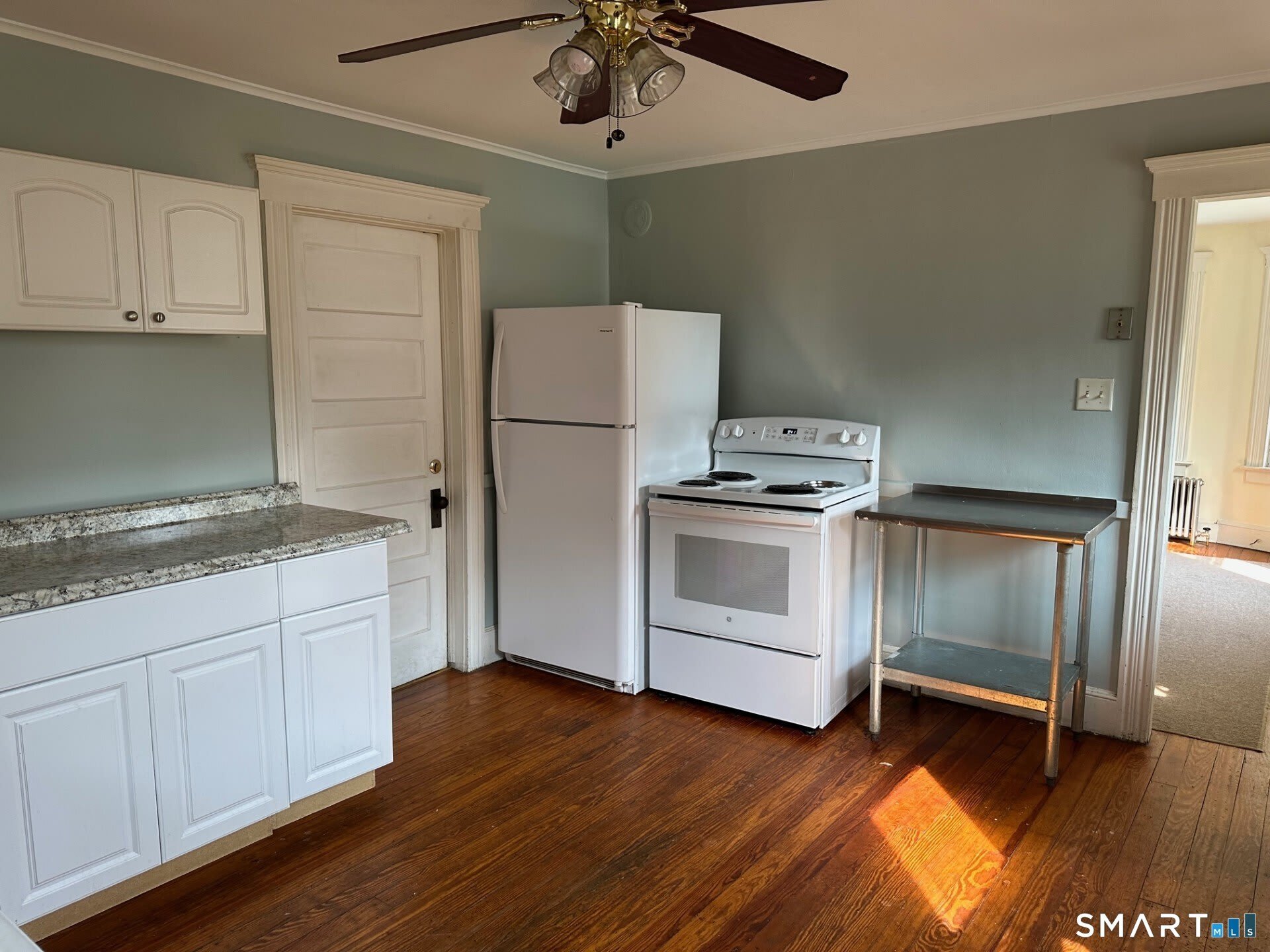 24 Donahue Street – photo 5