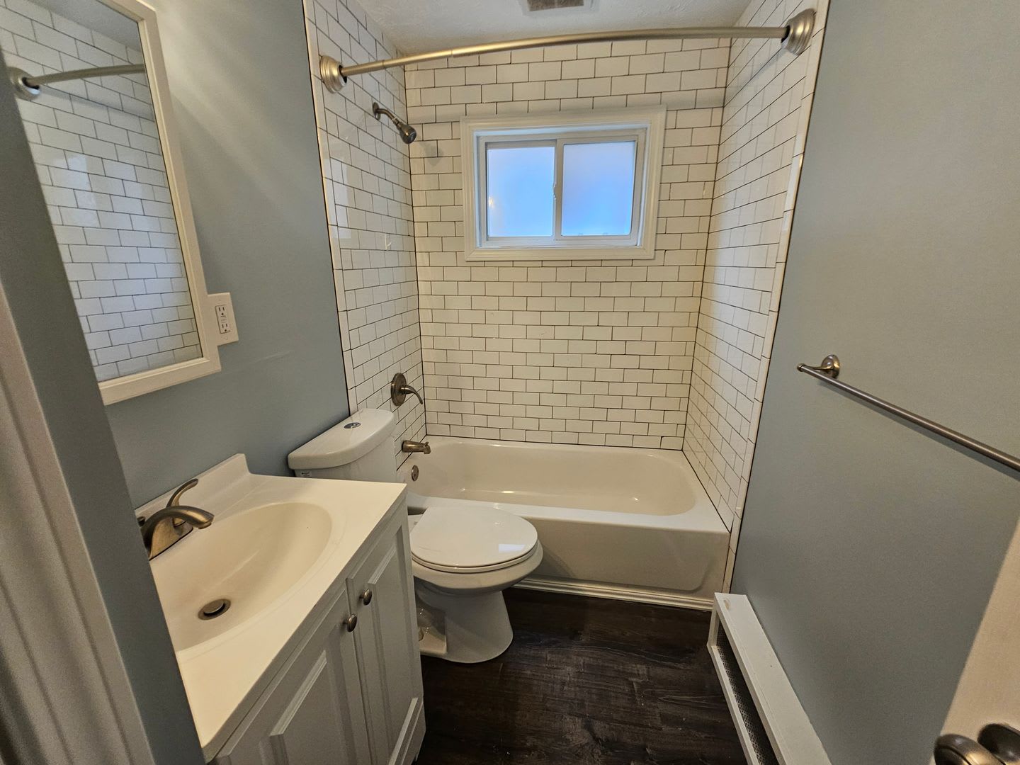 2 Bedroom 1 Bathroom Apartment For Rent In Bellevue – photo 5