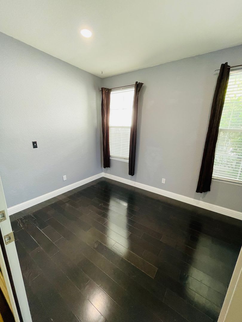 1882 Zurlo Way – photo 3