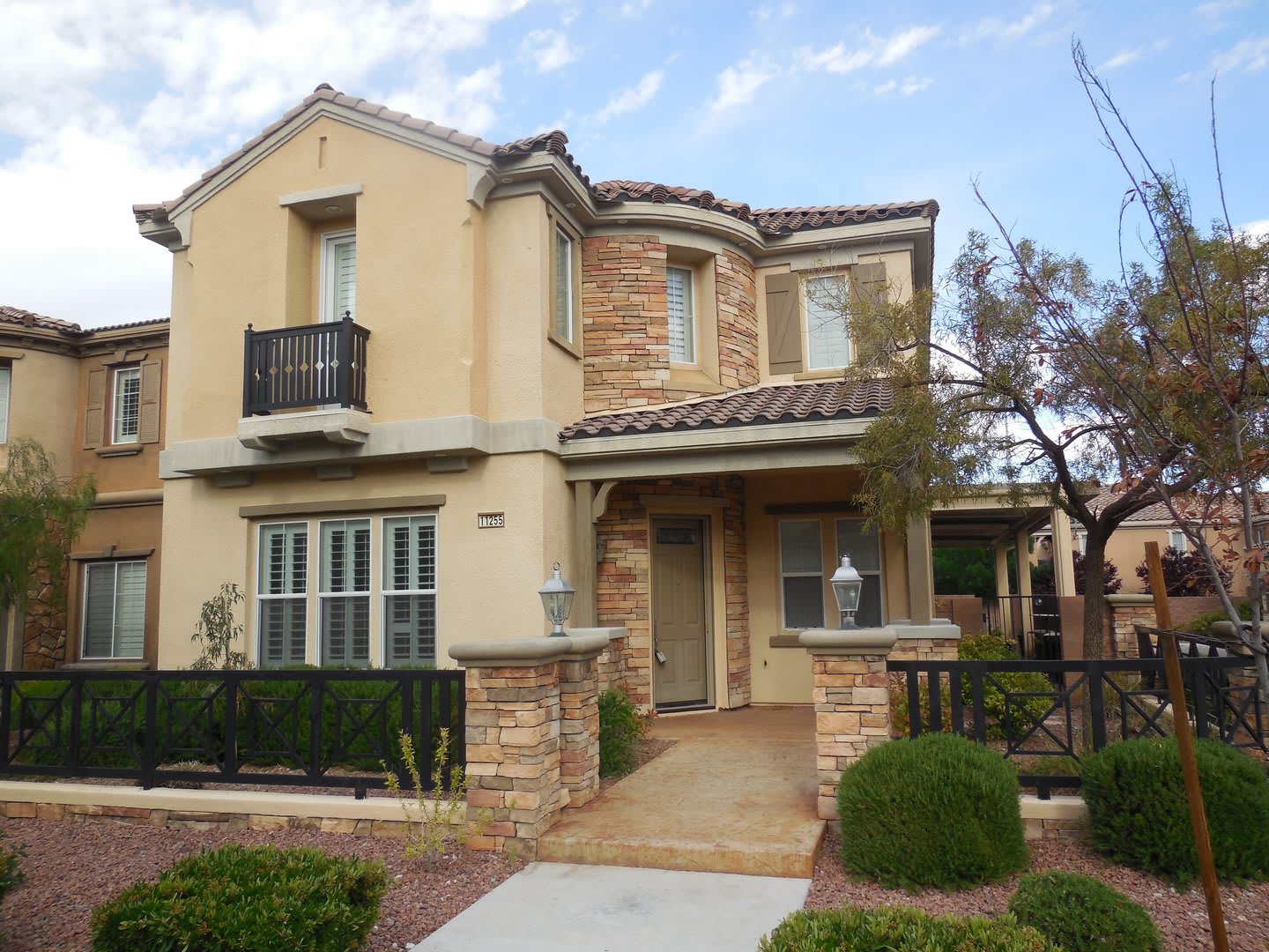 Guard Gated Traccia Community in Summerlin – photo 1