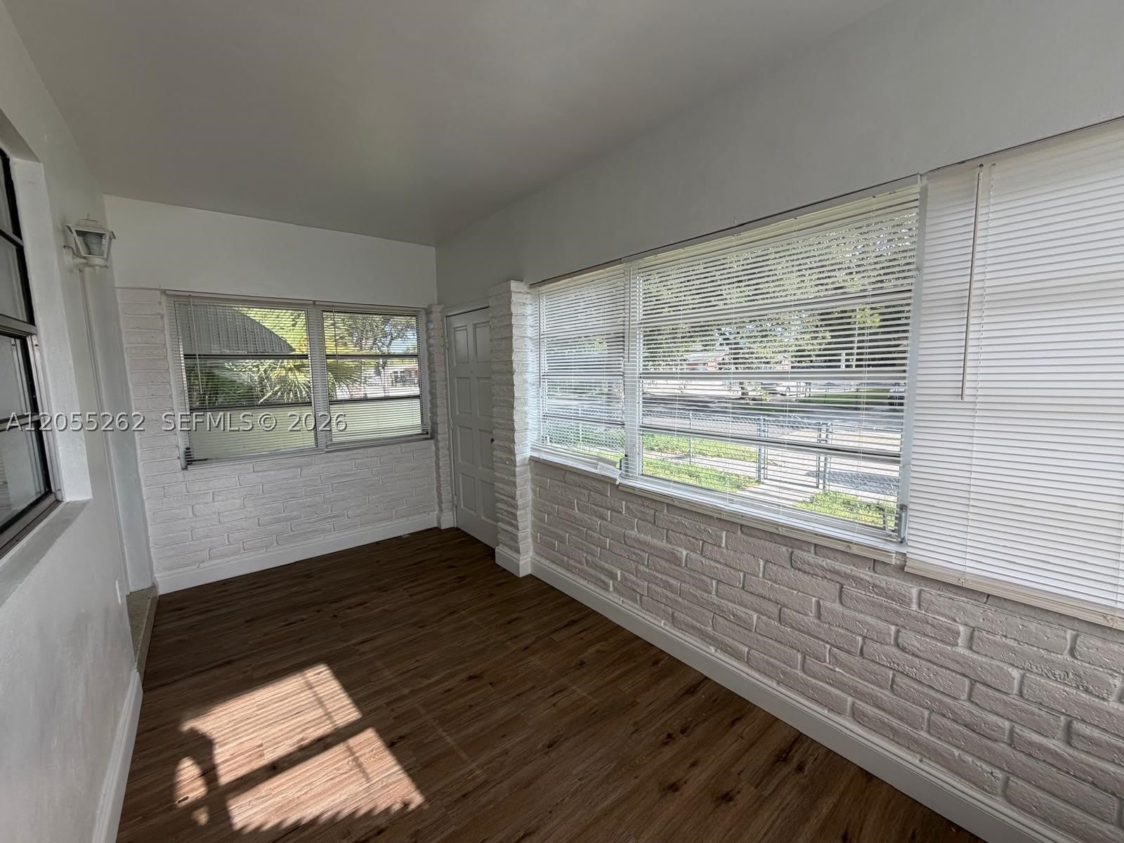 890 NW 55th St – photo 4