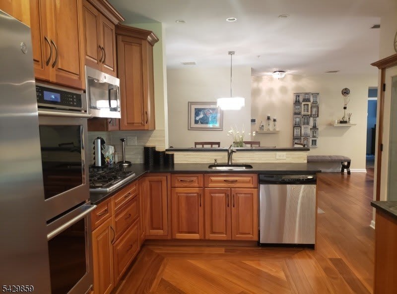 8 Quarry Dr – photo 3