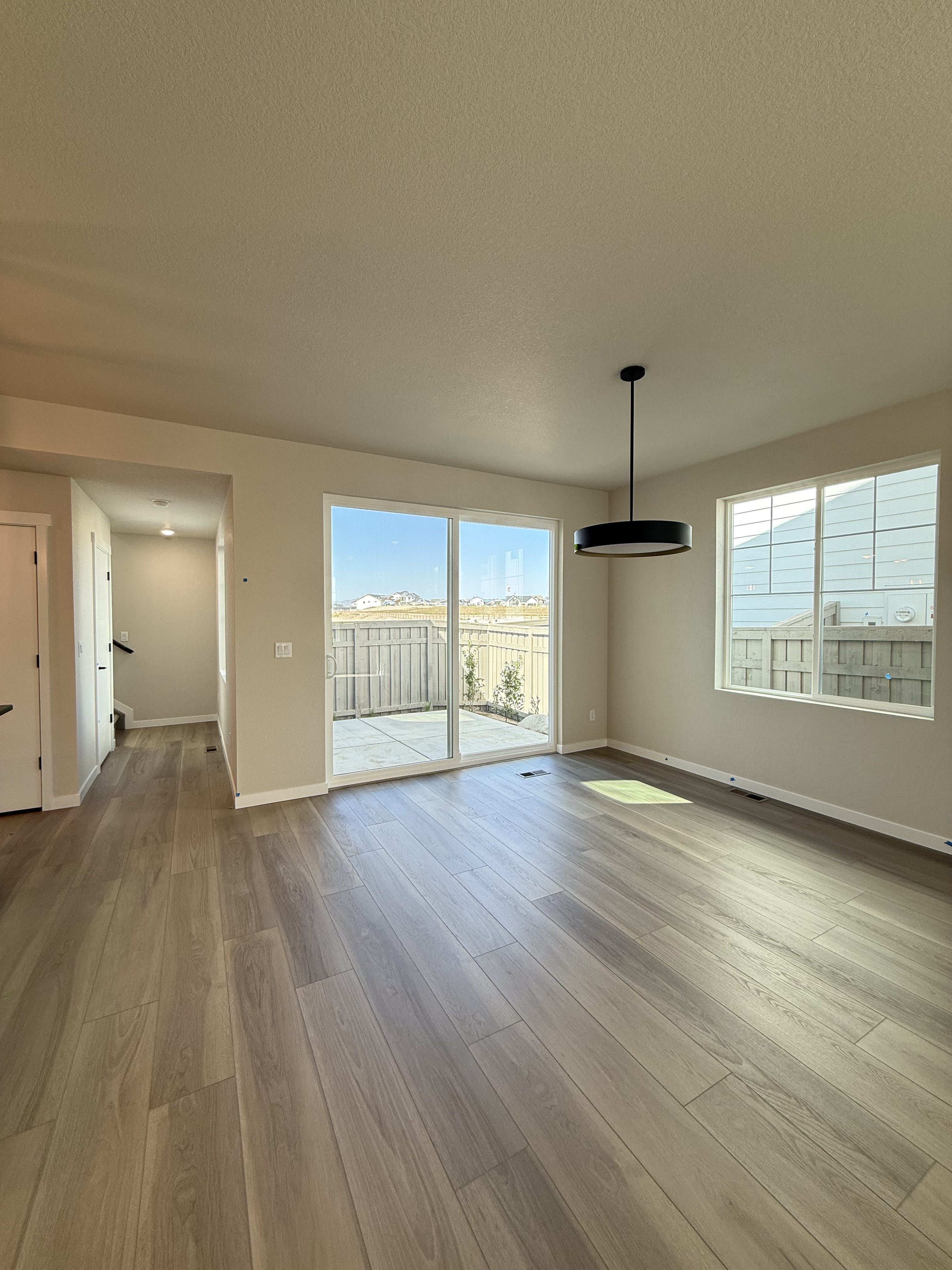 10202 Spry Street – photo 2