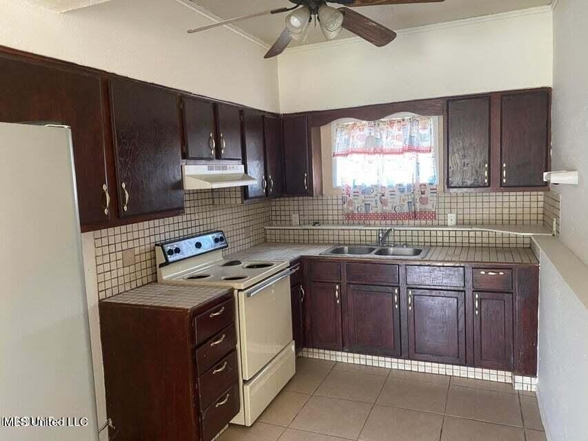 3010 Martin Street lot: B – photo 4