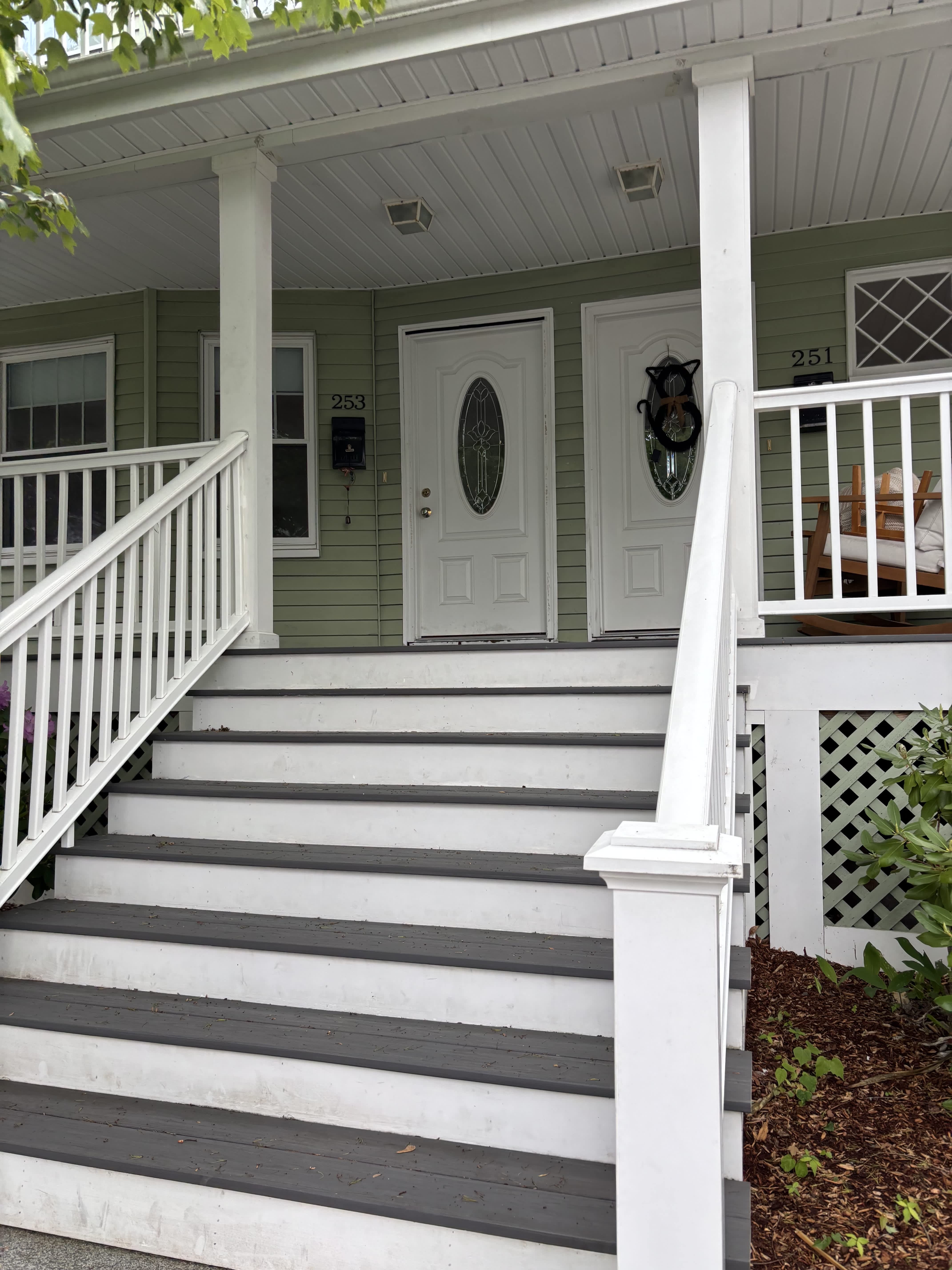 251 Brown Street – photo 2