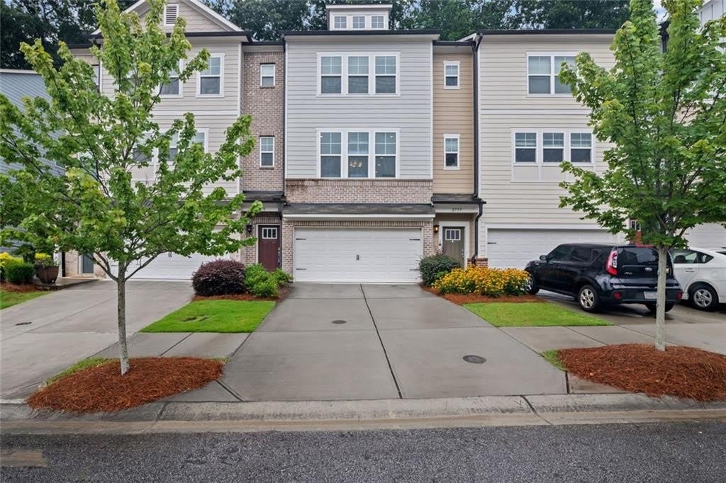 2779 White Oak Lane – photo 4