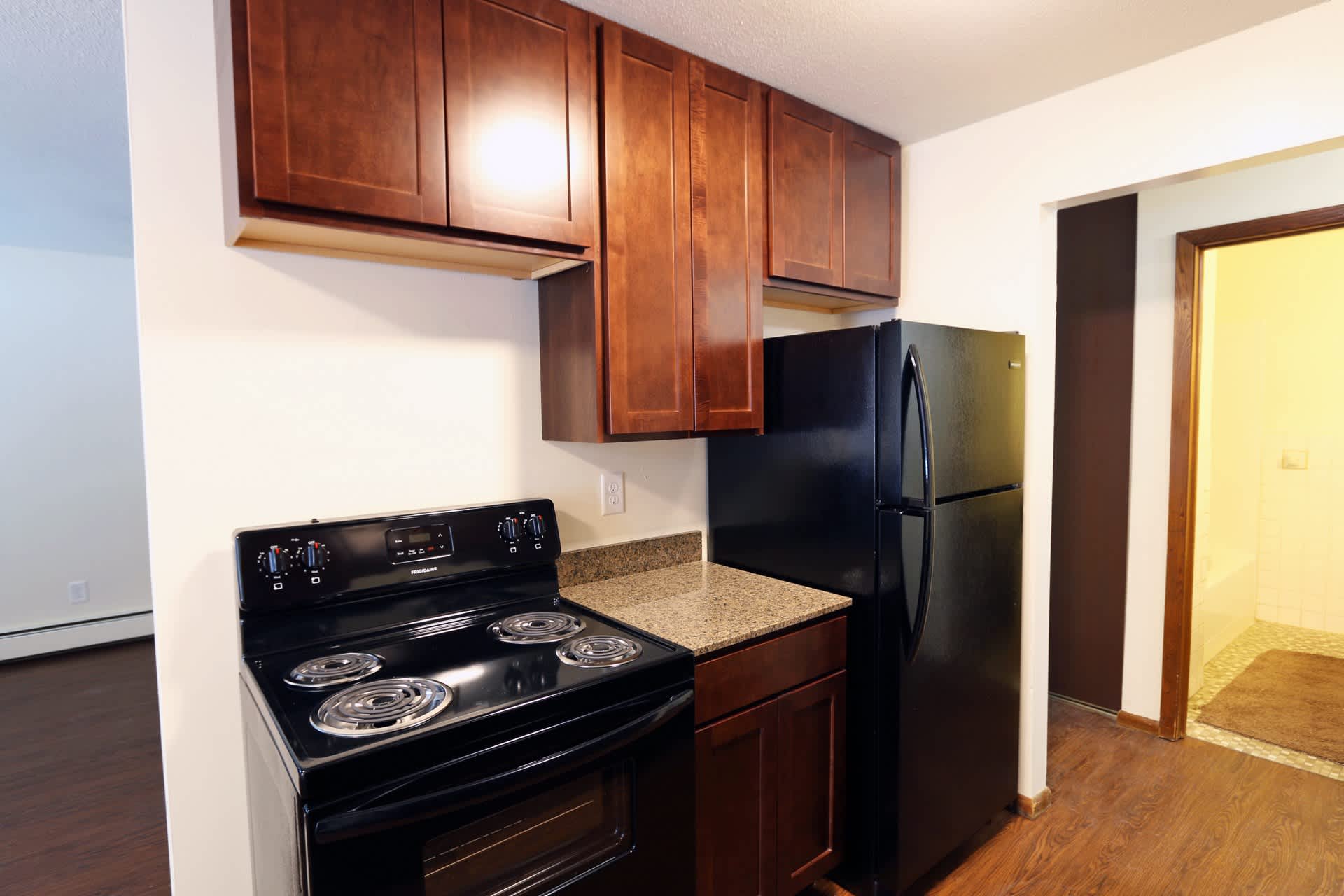 Apache Manor Apartments – photo 1