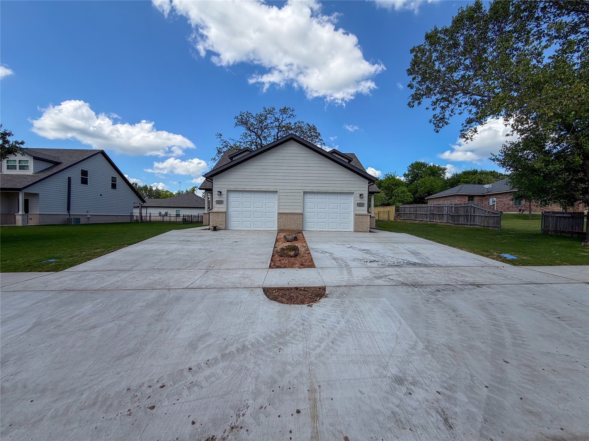 411 W Dulin Street – photo 3