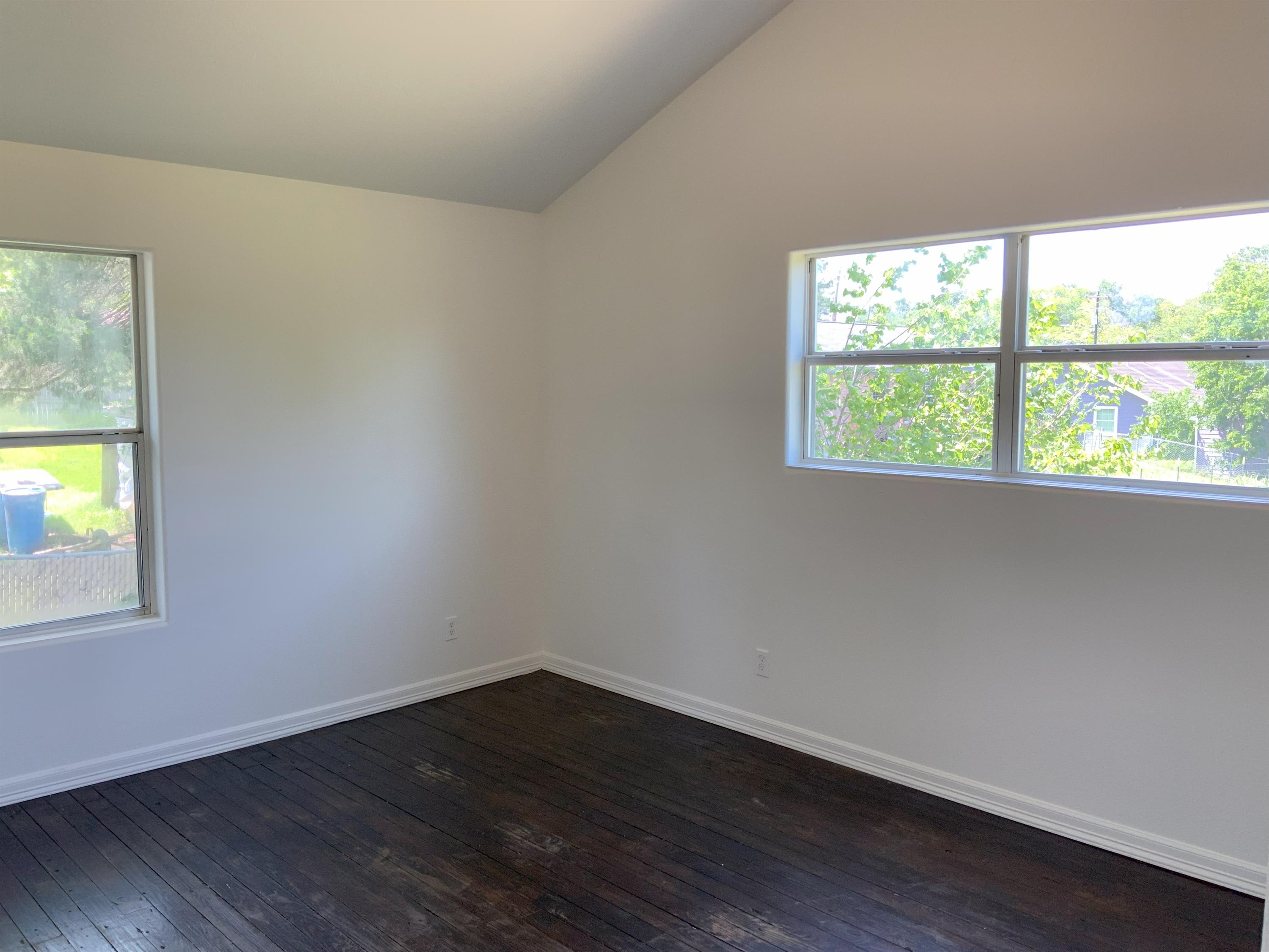 1203 East Main Street – photo 4