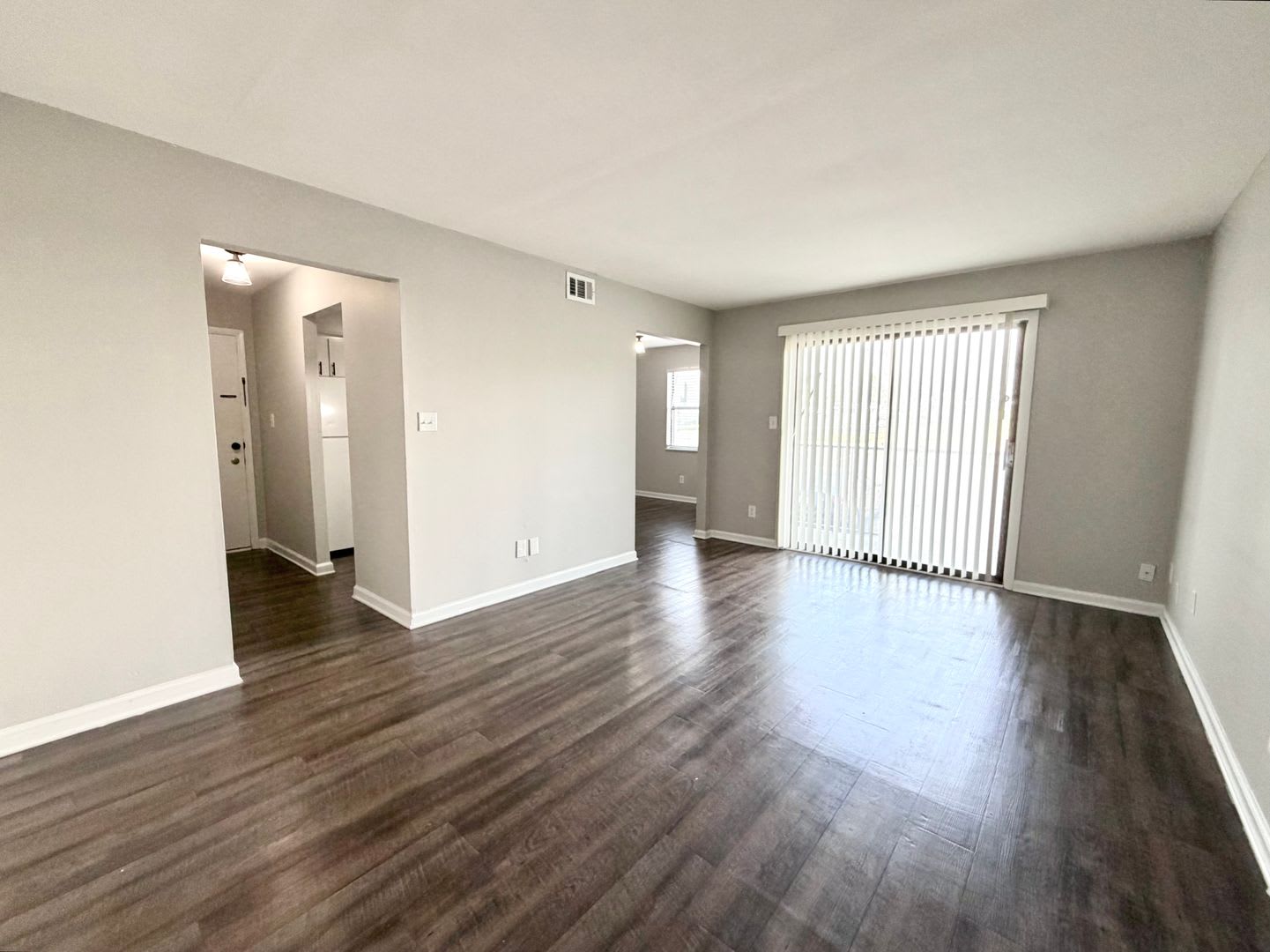 136 Jack Miller Blvd – photo 2