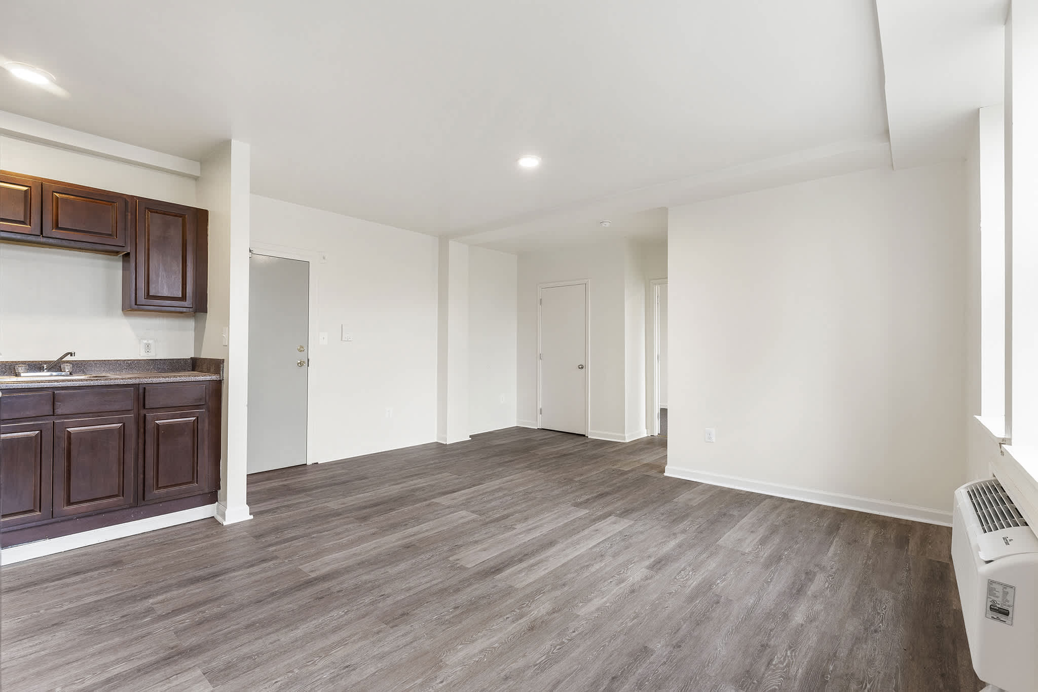 Victory Building Apartments – photo 3
