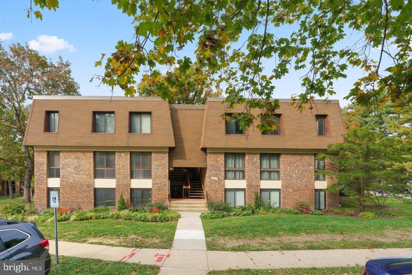 5236 W Running Brook Road – photo 2