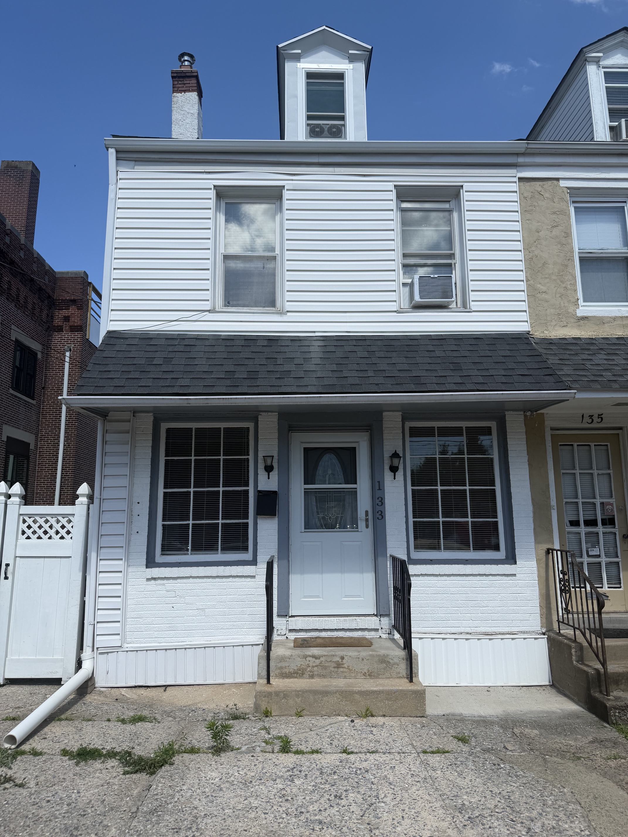 133 Main Street – photo 1