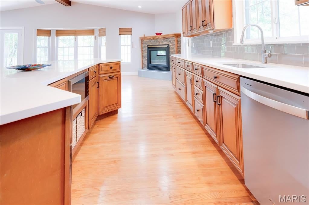 327 Royal Village Drive – photo 5