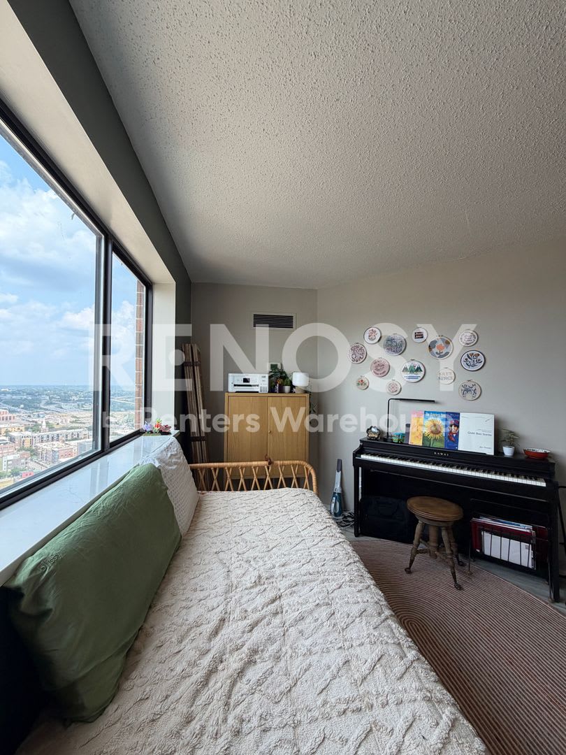 Available September 1St 2 Bedroom 1 Bath Condo In St Paul – photo 5
