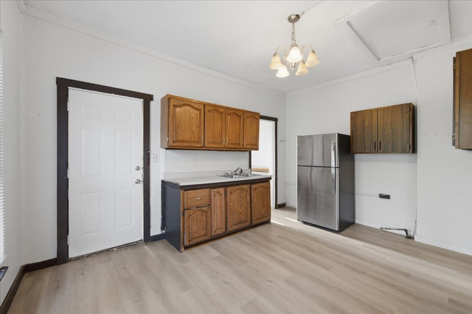 53 N 5Th Ave 1 410 00 Mo – photo 5
