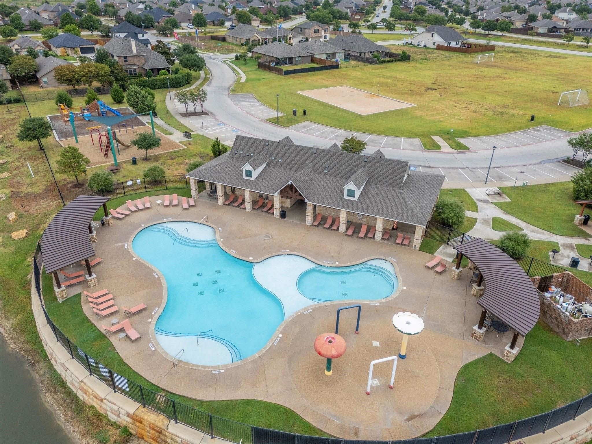 1125 Silver Maple Lane – photo 2