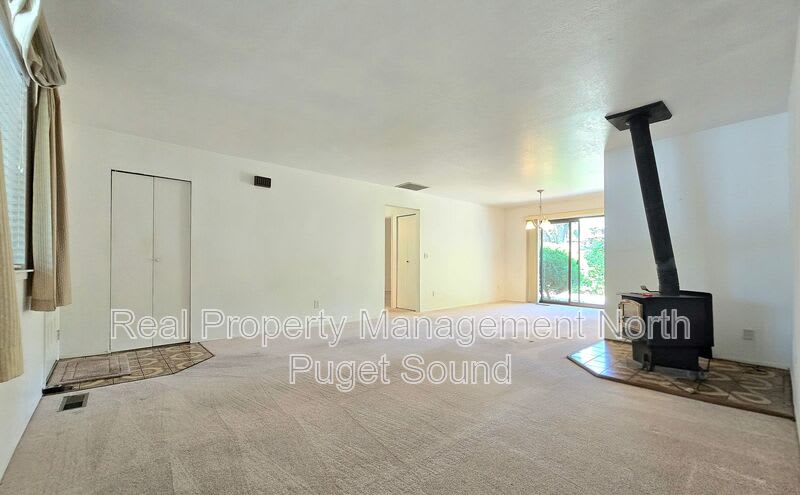 9033 244th St SW – photo 2
