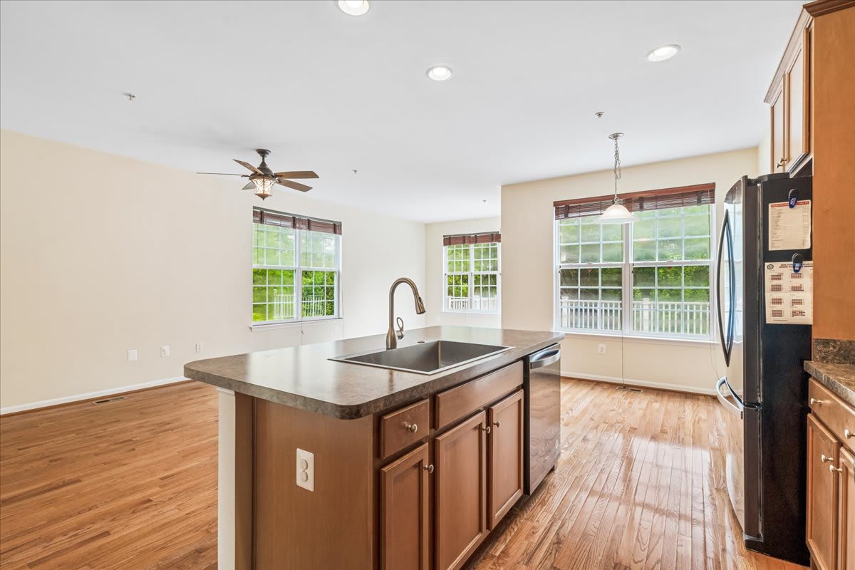 5053 Wesley Square 1 – photo 5