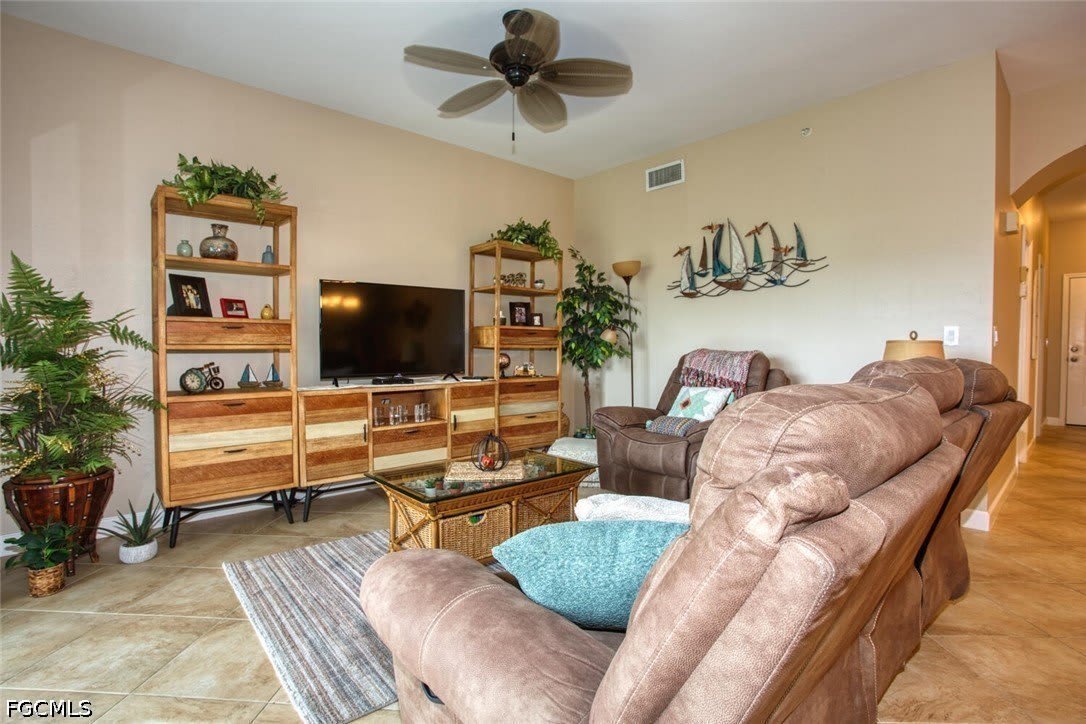 8076 Queen Palm Lane – photo 5