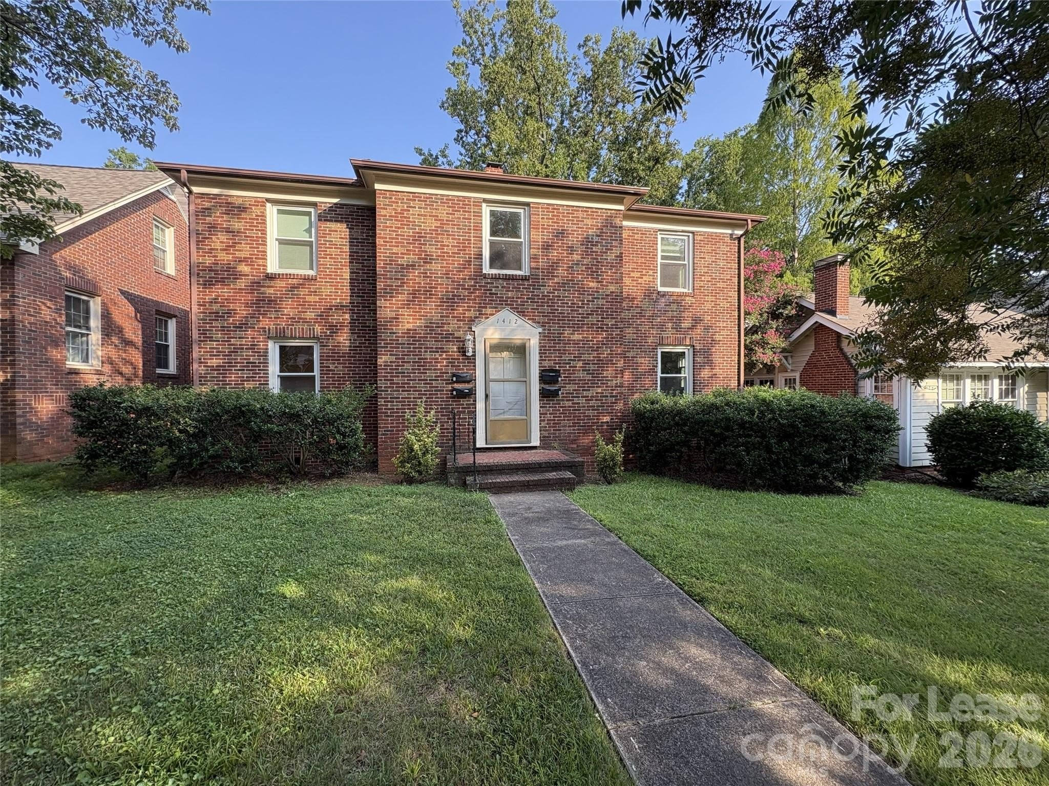 1412 Kenilworth Avenue – photo 2