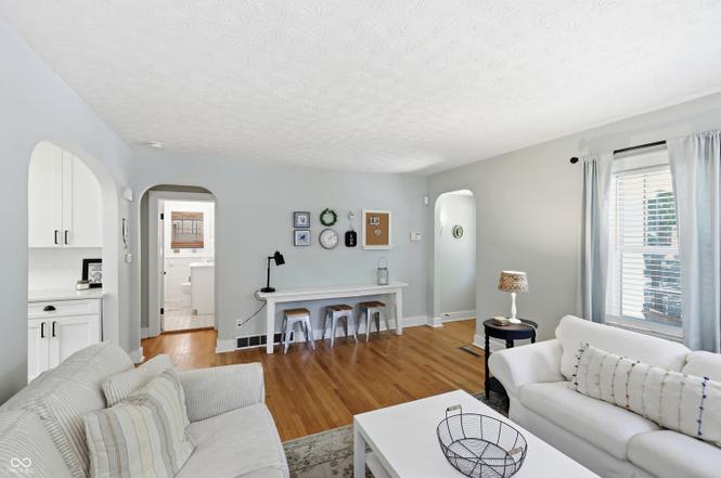 223 Lincoln Street – photo 2