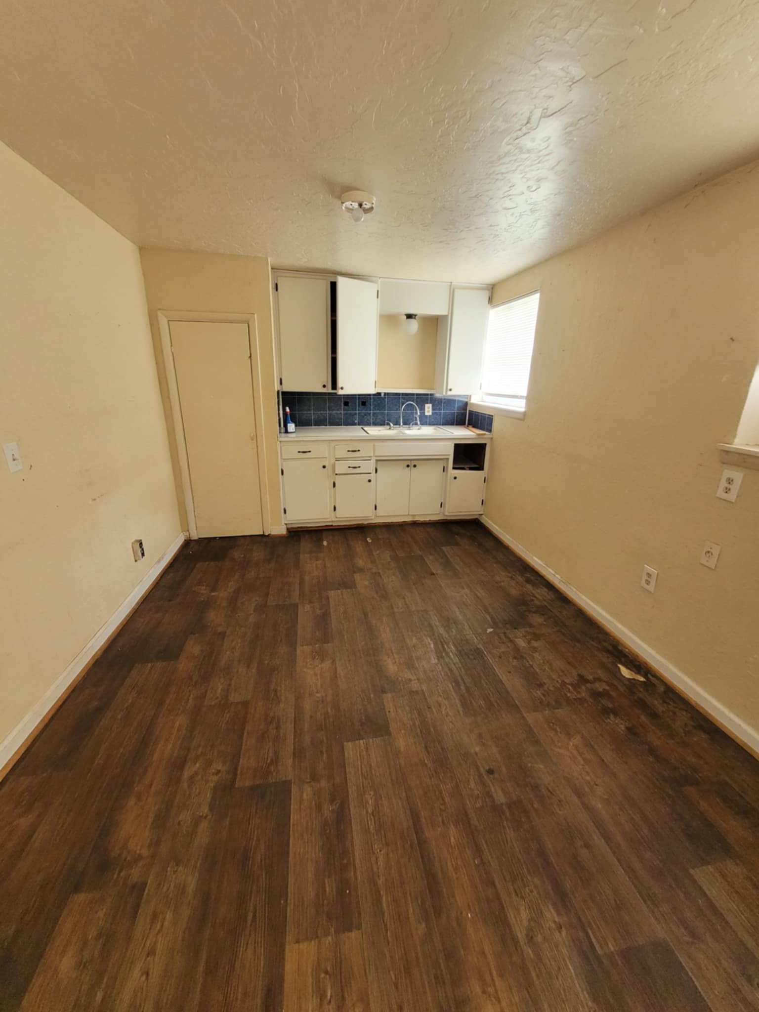 1211 West Oak Avenue – photo 2