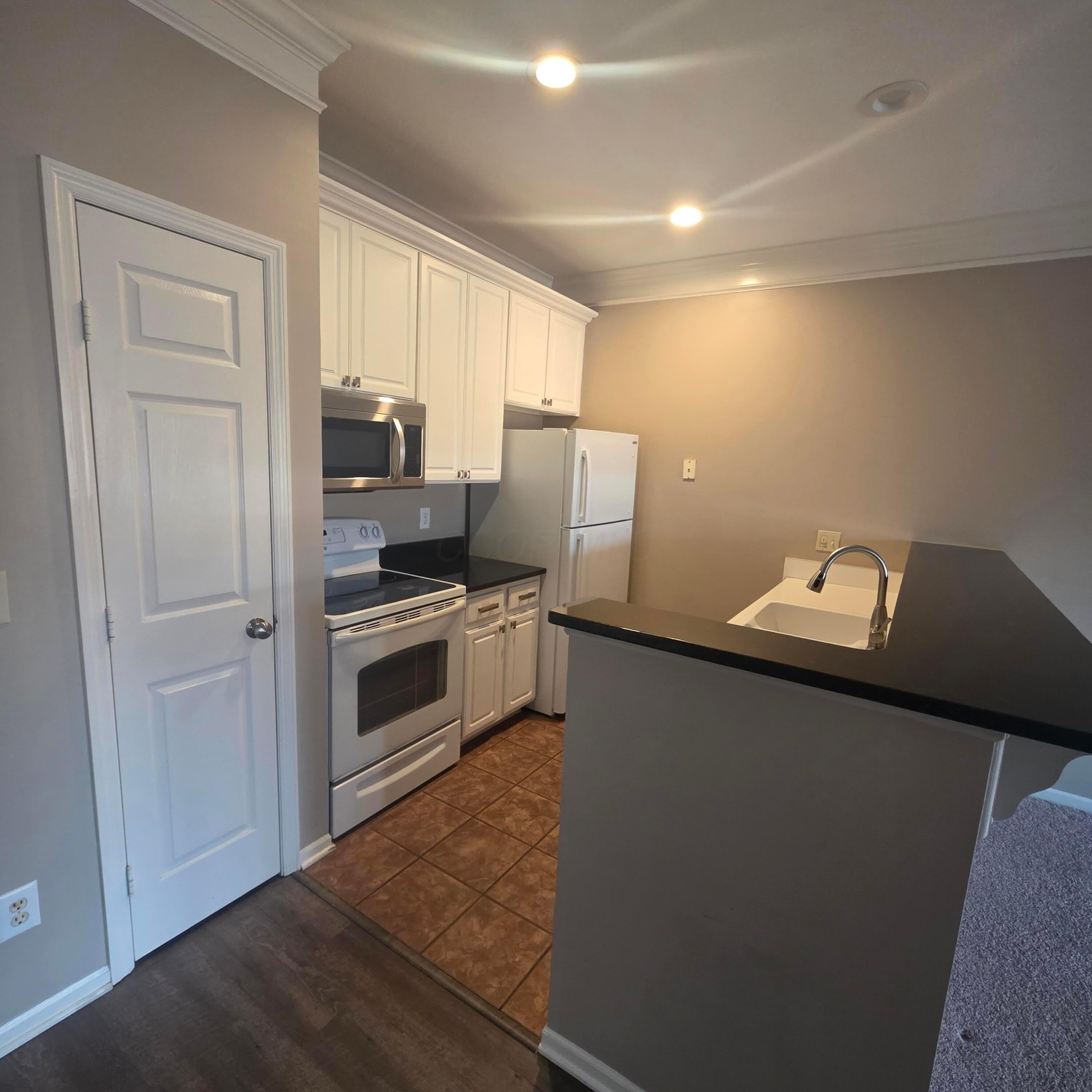 6155 Craughwell Lane – photo 3