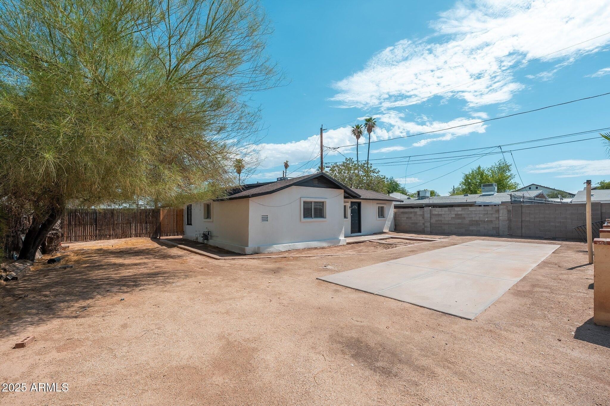 744 W Coolidge Street – photo 3