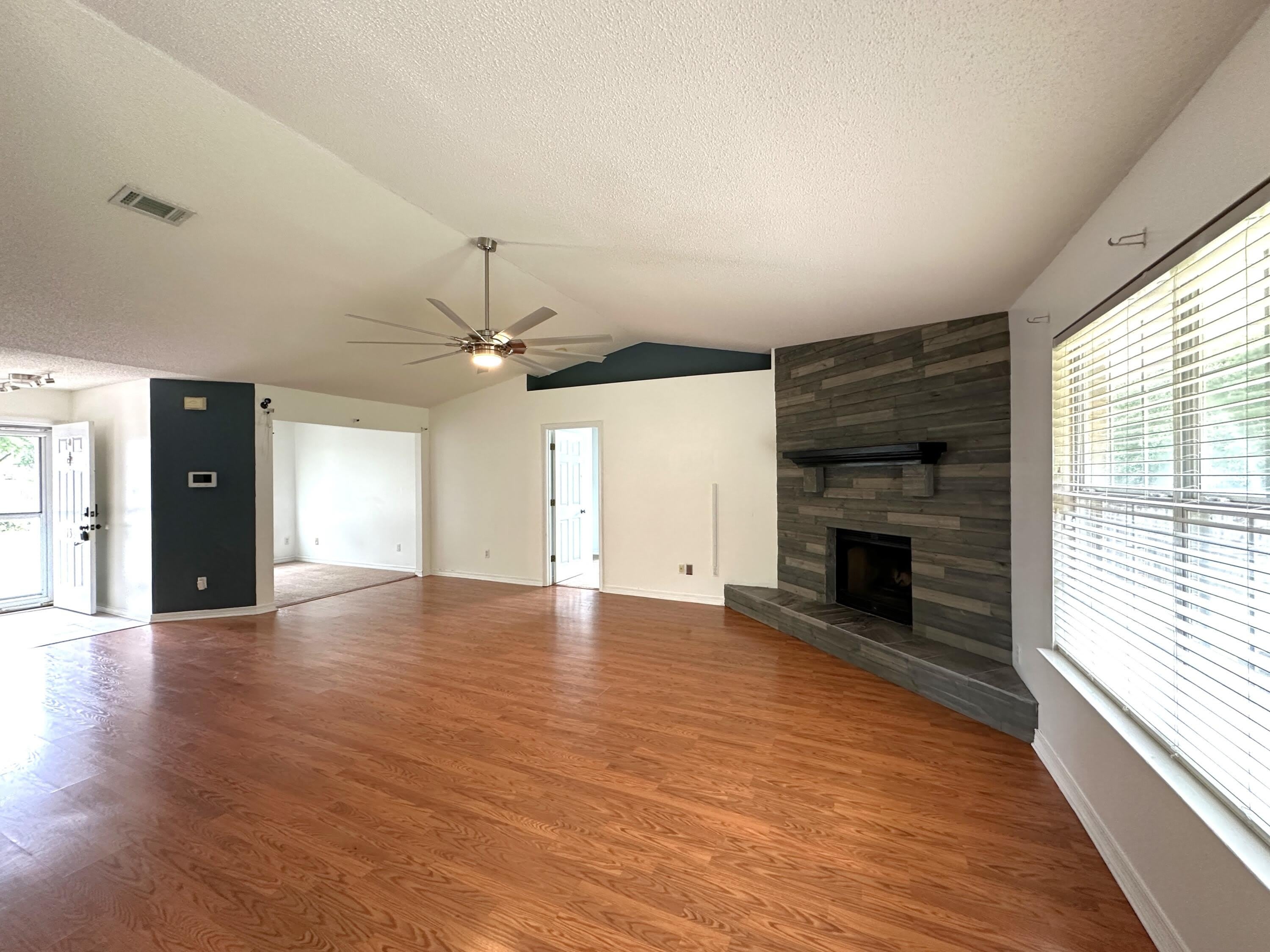 139 Steeplechase Drive – photo 2