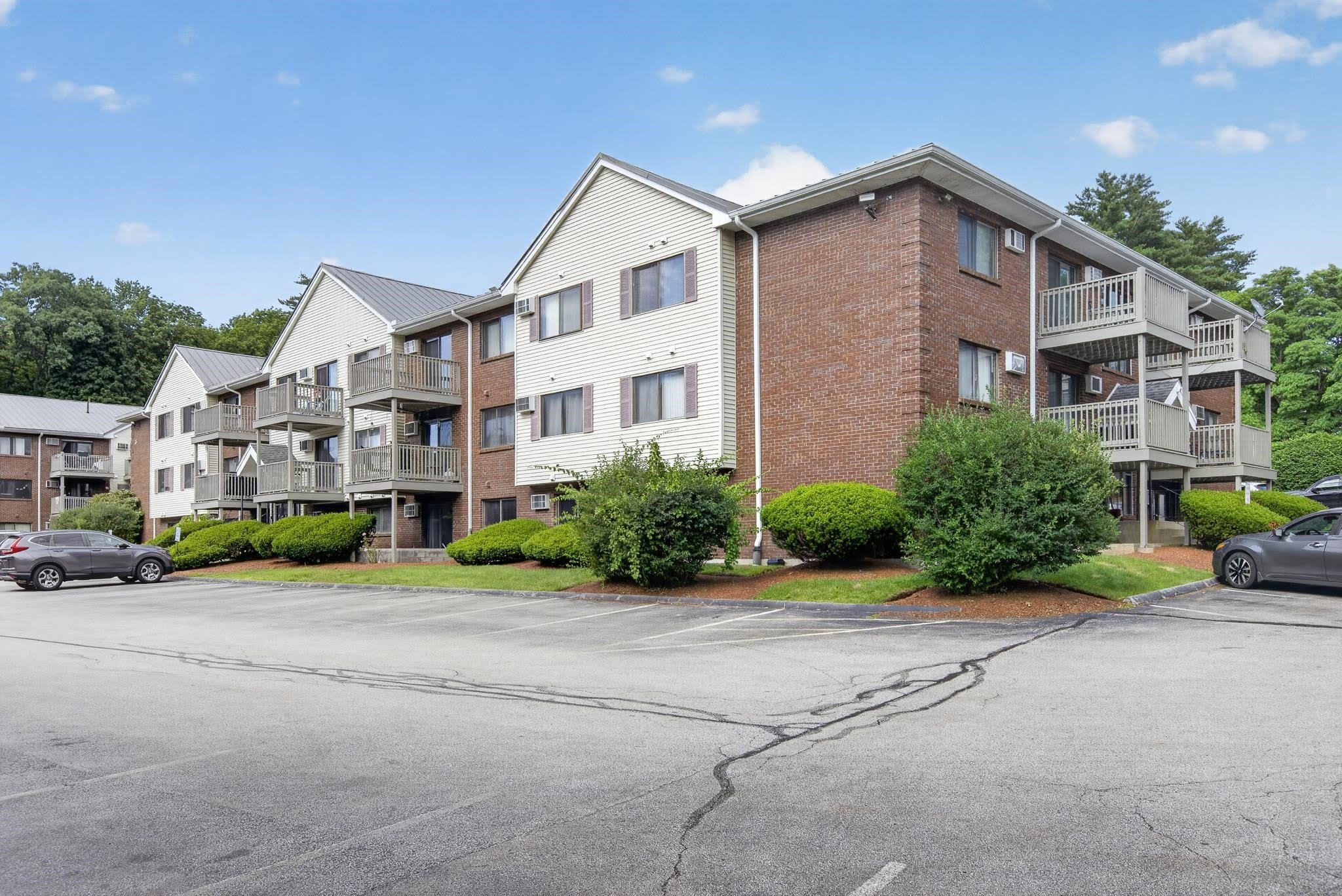 35 Andrew Street – photo 1