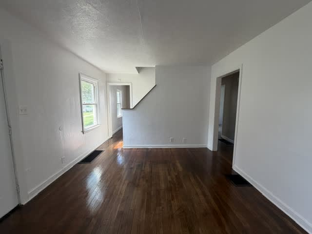 1306 North Kaley Street – photo 2
