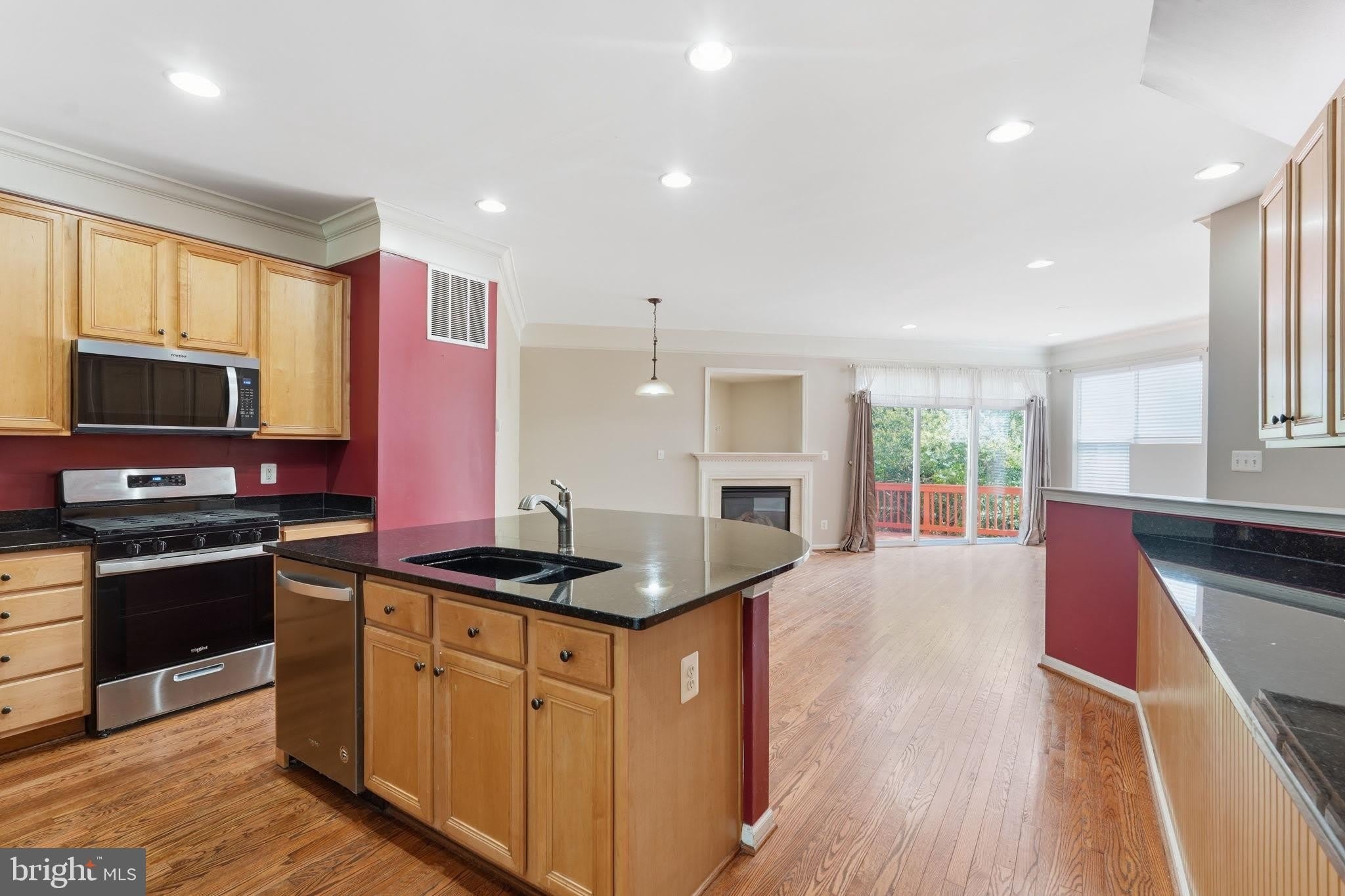 22862 CARTIER Terrace – photo 3