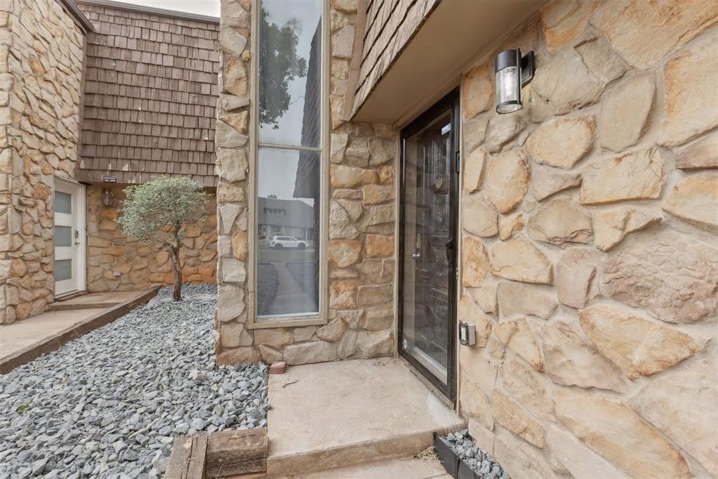 12508 Green Valley Drive – photo 4