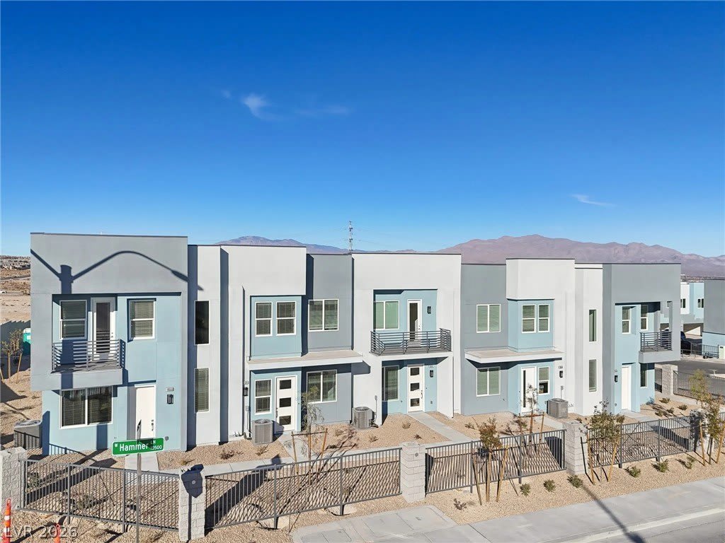 10547 Prospering Valley Way – photo 1