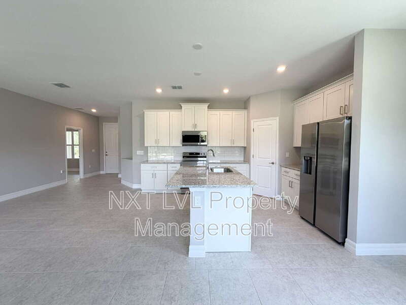 3512 50th St W – photo 5