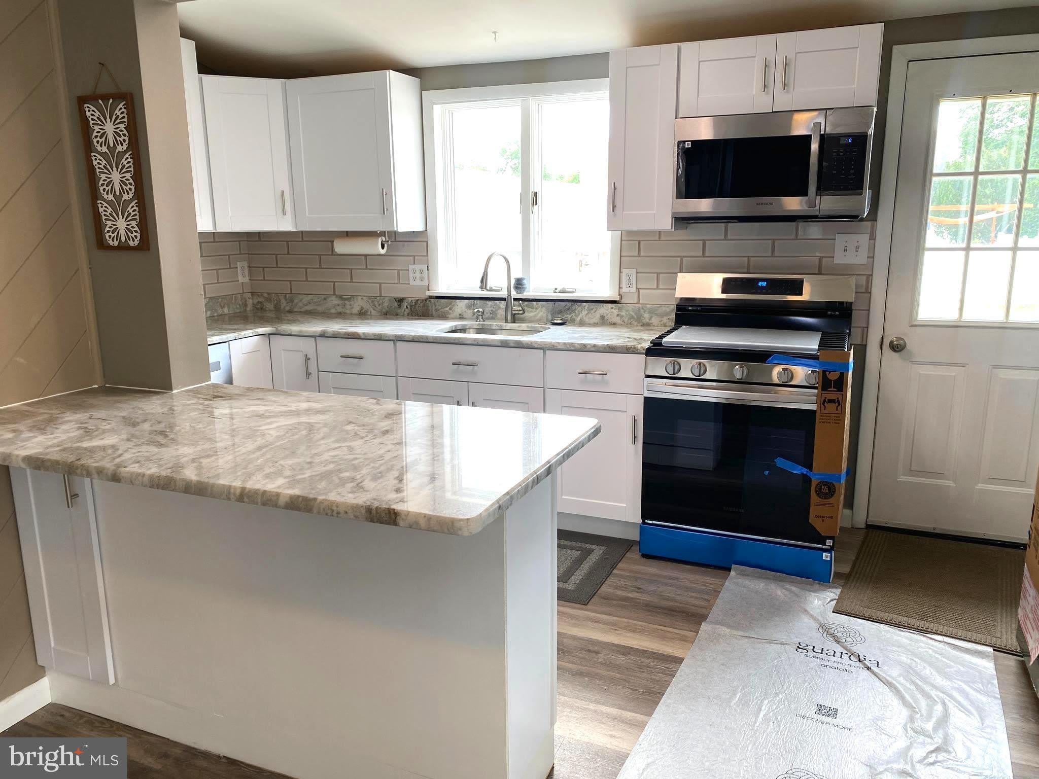 516 SUMMIT Avenue – photo 4