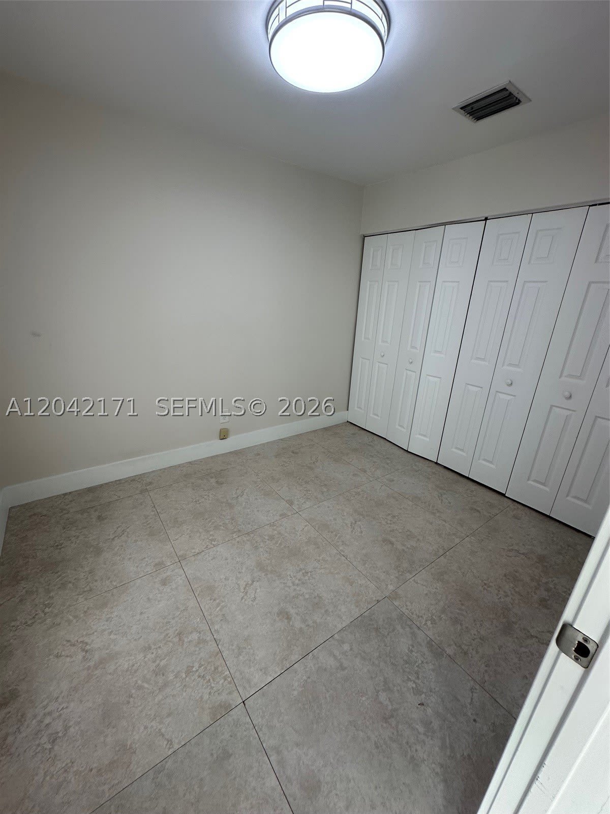 4924 SW 131st Ave – photo 2