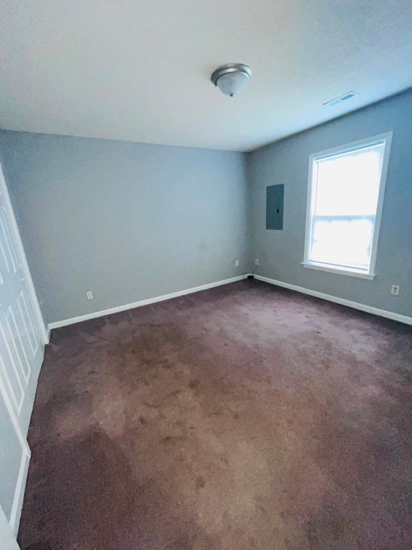 703 Davidson St – photo 3