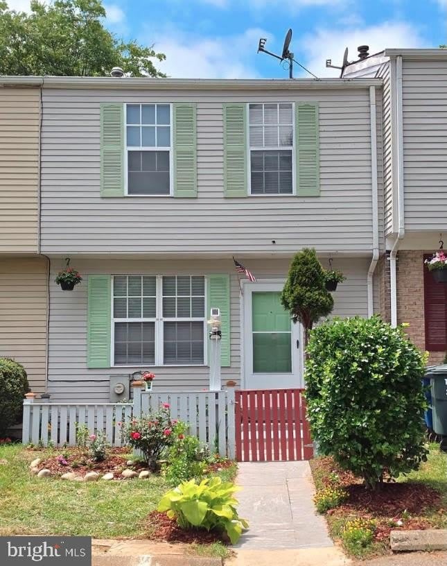 9105 CHESLEY KNOLL Court – photo 1