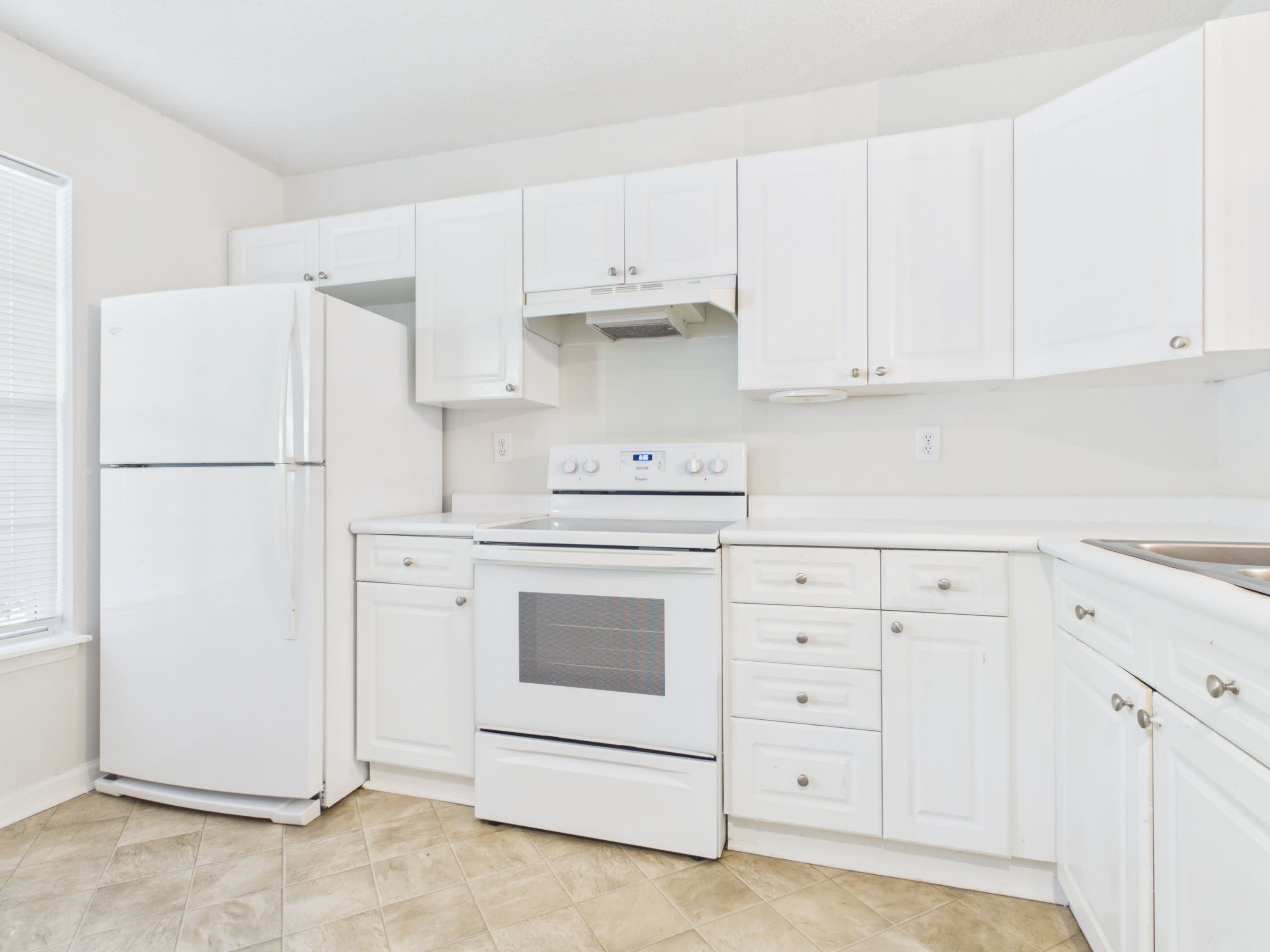 609 Mountainwater Drive – photo 2