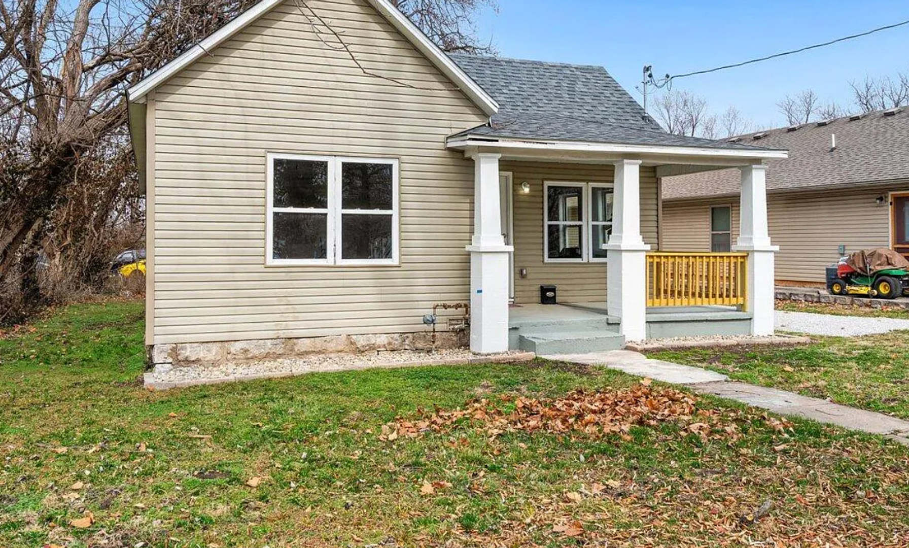 2 bedroom – photo 3