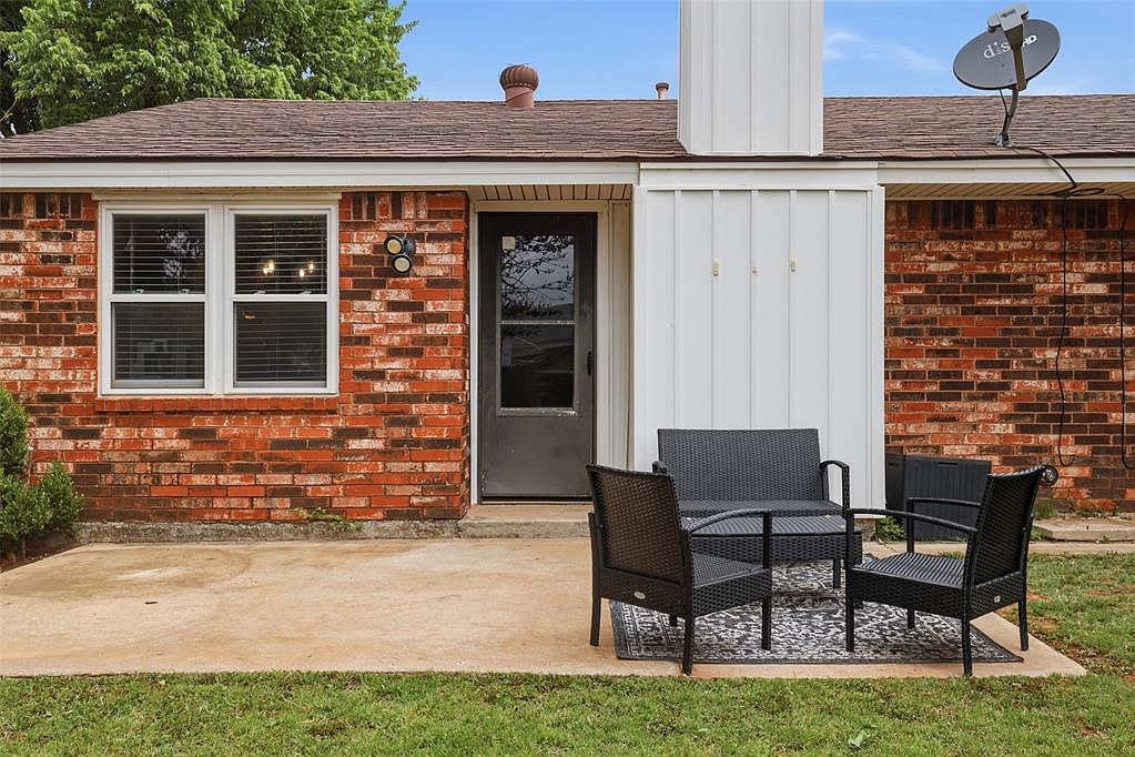 10316 Glascow Drive – photo 3