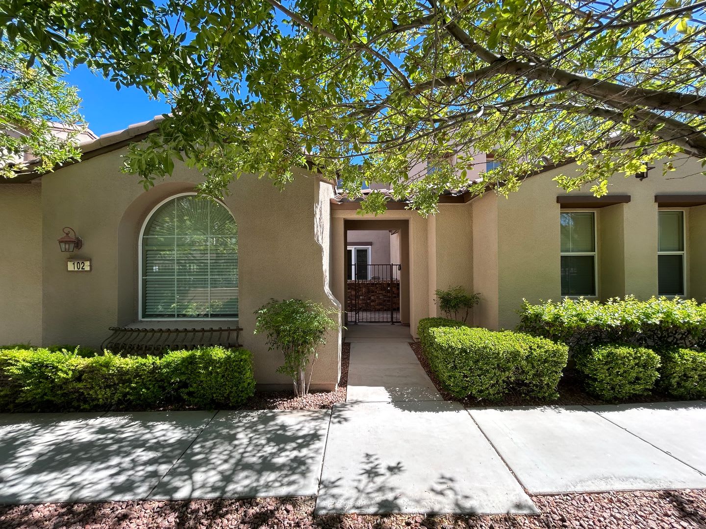 Downtown Summerlin 3 Bedroom Townhouse – photo 1