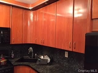 61-35 98th Street – photo 5