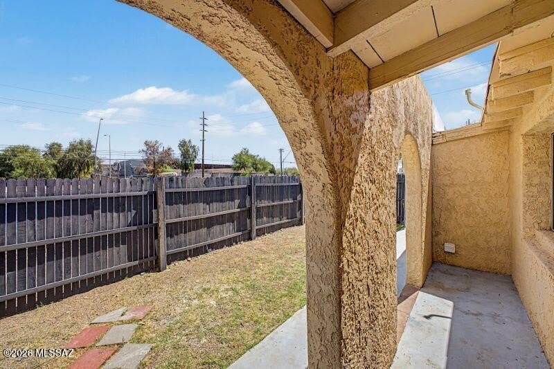 3762 E 22Nd Street – photo 4