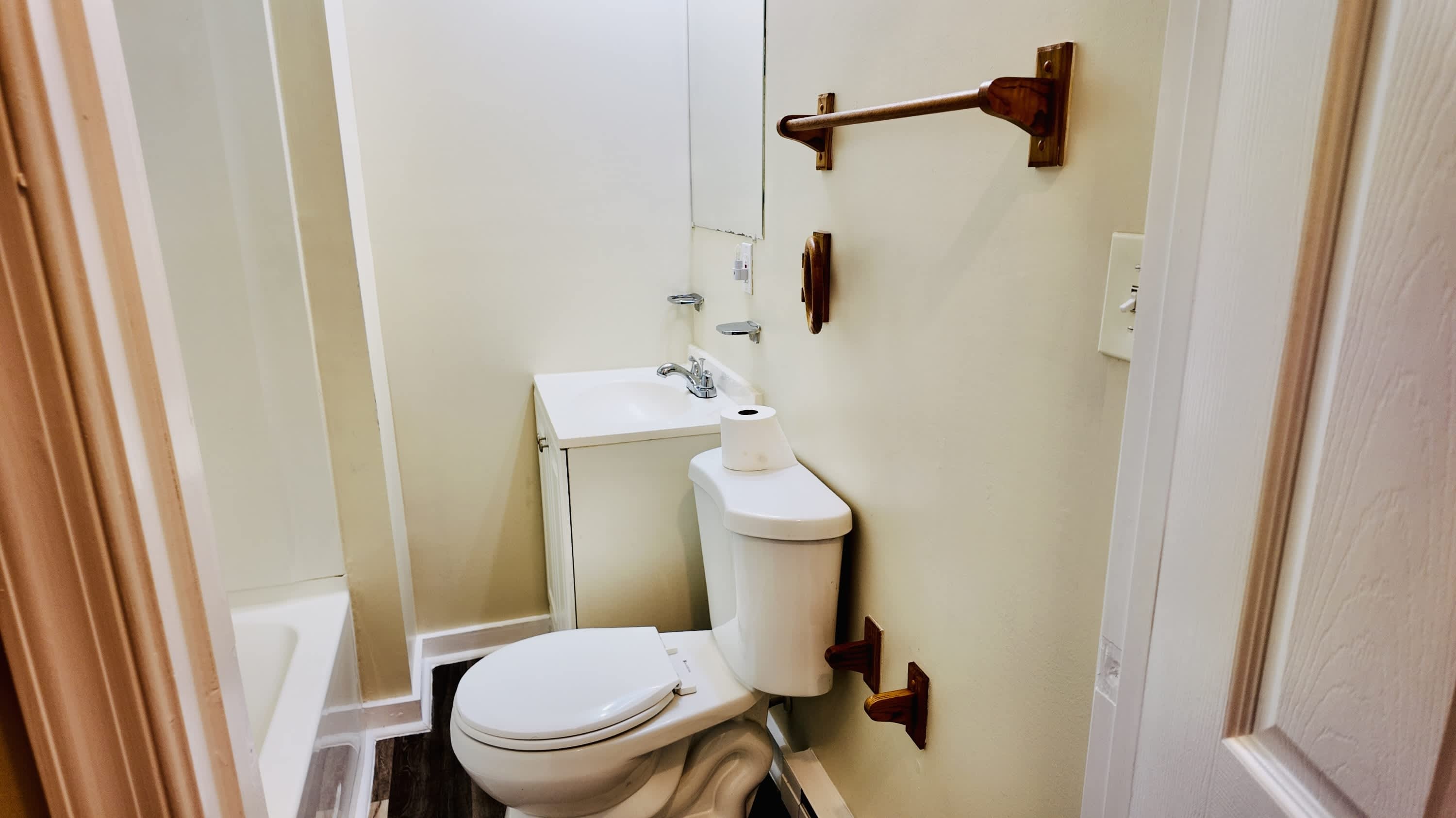 1206 Arlington Street – photo 4
