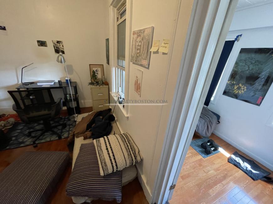 46 Adamson St. – photo 2