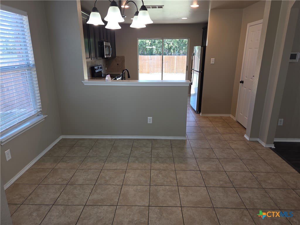 124 Durant Drive – photo 4
